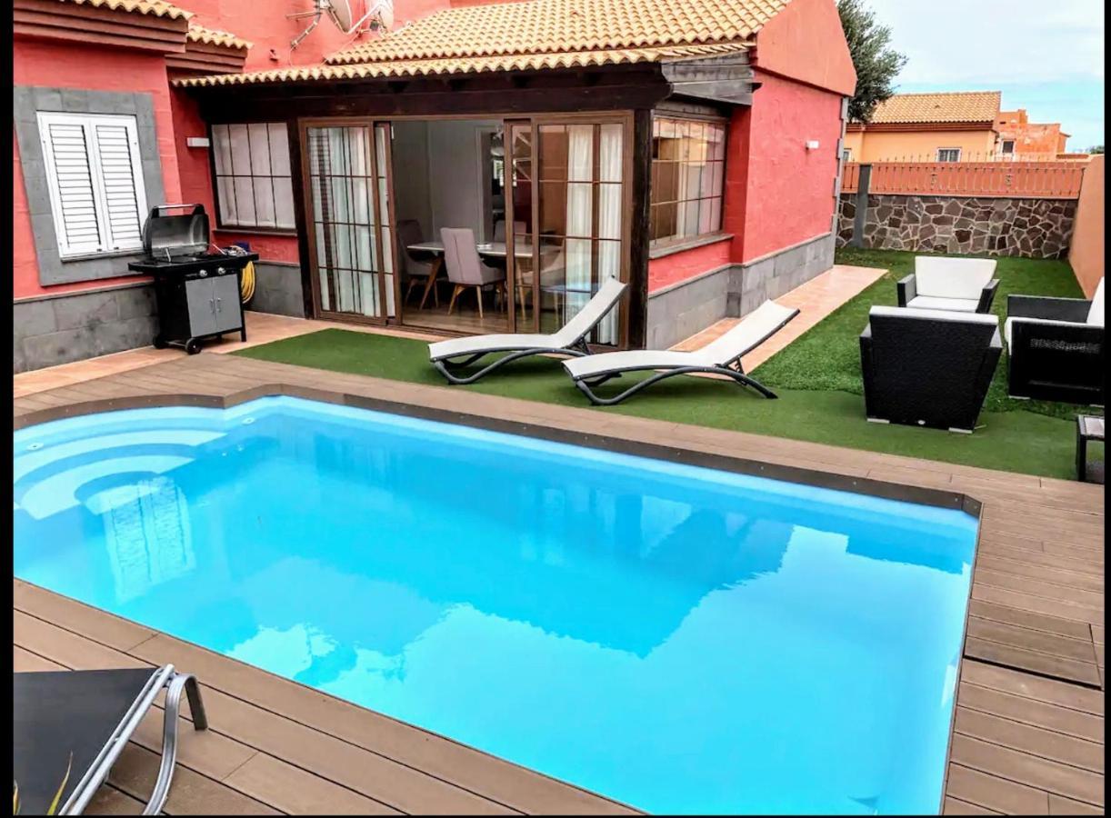 Casa Madriu, Villa De Lujo En Zona Residencial Corralejo Exterior foto